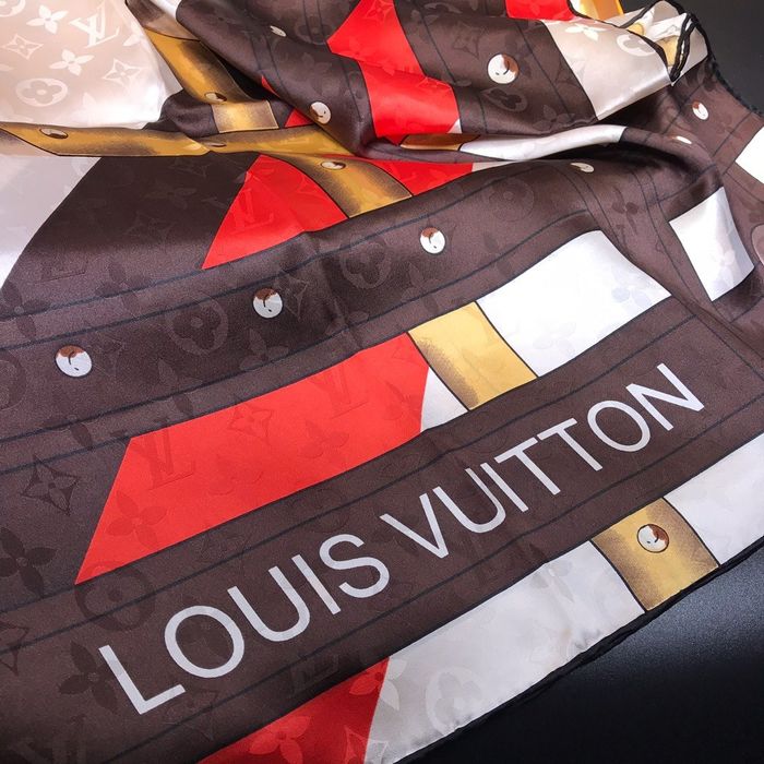 Louis Vuitton Scarf LVS00176